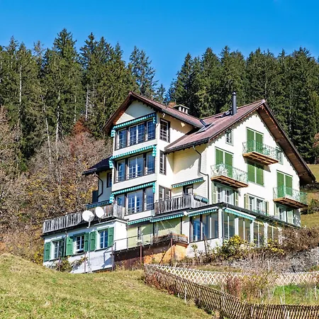 Hunnenfluh Garden Apartamento